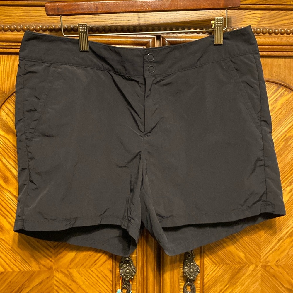 Light weight shorts